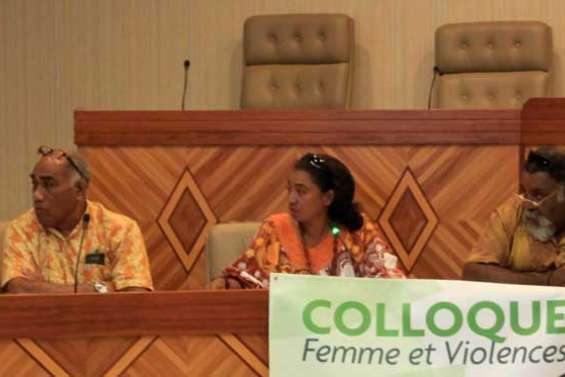 Quel rôle jouent les assesseurs coutumiers ?