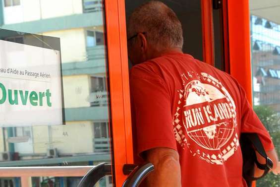 L'aide au passage aérien sera modifiée à la fin du mois