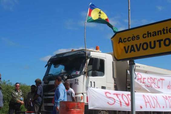 1 500 salariés interdits d'accès à Vavouto