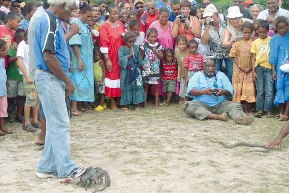 La rencontre du crabe et du serpent