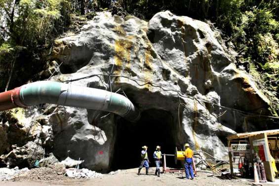 36 mineurs kiwis sous terre