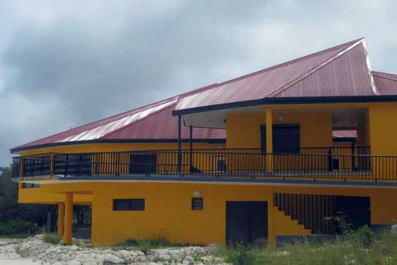 Le centre nautique d'Iaai sans direction