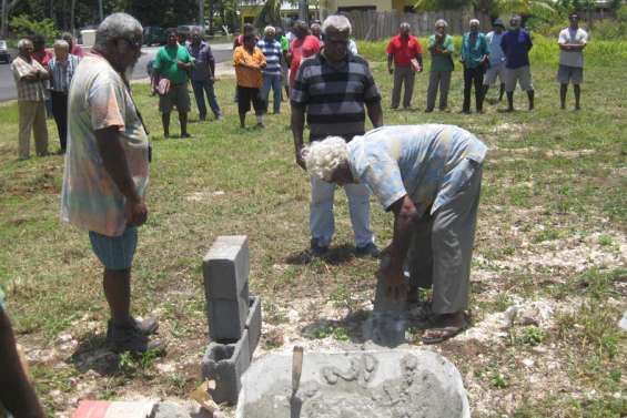 Les jeunes associés à la construction