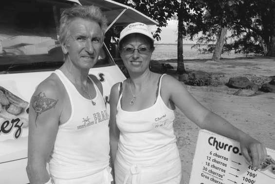 A Moorea, on déguste ses churros en bord de lagon
