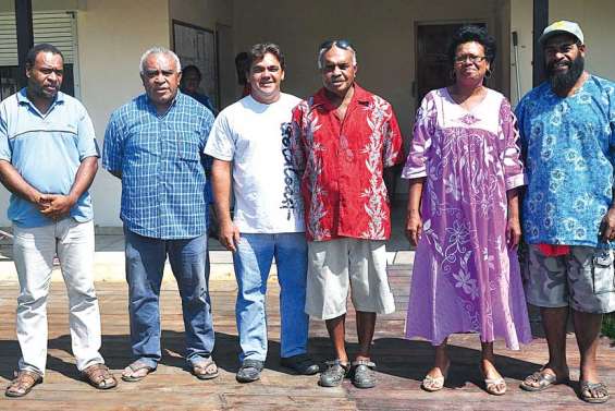 Joël Carnicelli nouveau maire de Ouégoa