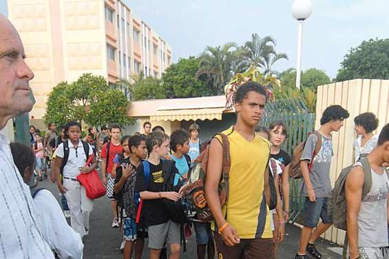 A l'école des bouts de ficelle