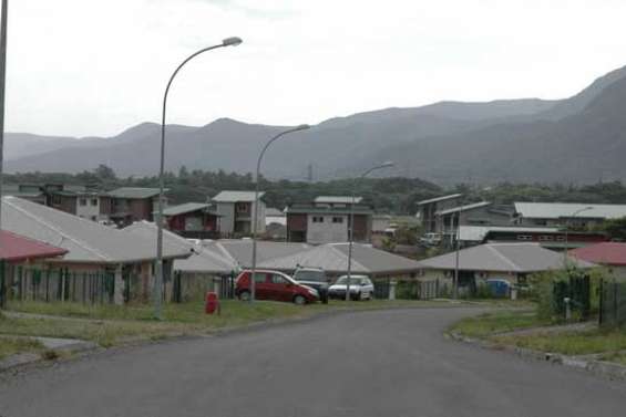 Koné se dessine doucement, sans faire de bruit