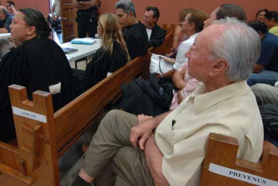 Le système Flosse disséqué