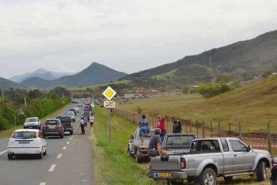 Ça bouchonne à Tomo