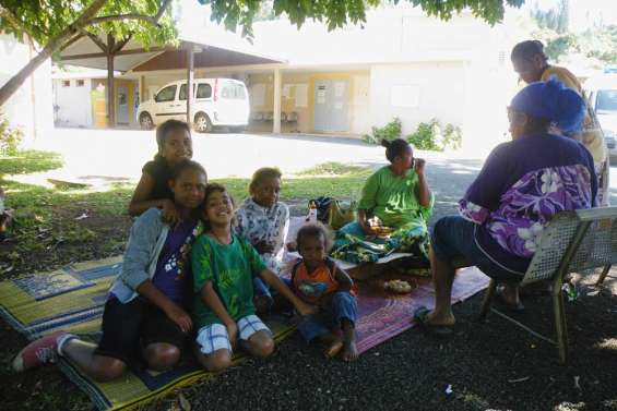 Portes closes au dispensaire