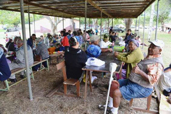 Un bingo pour le préau