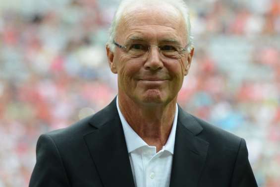 Beckenbauer renonce à aller au Brésil