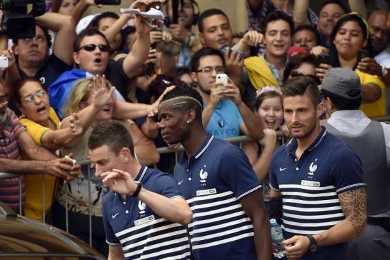 Les Bleus rentrent à l'hôtel 