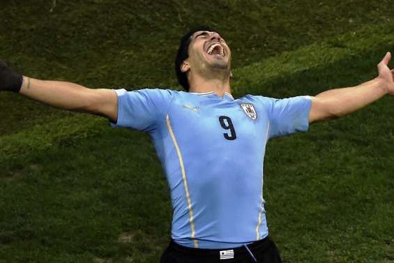 Uruguay : la victoire avant Suarez