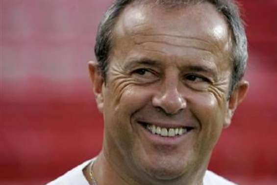 Lechantre voit un duel d'attaque