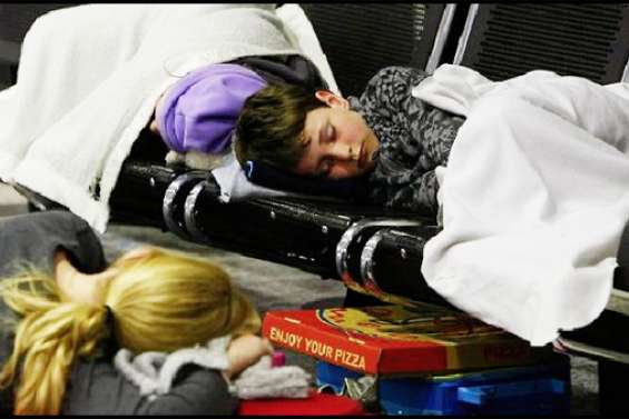 Avions au sol et neige