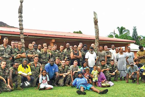 Le régiment de marche du Tchad en immersion à Titch