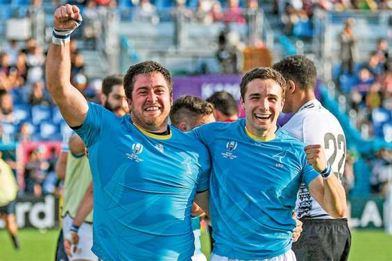 L’heure de gloire de l’ovalie au pays du ballon rond