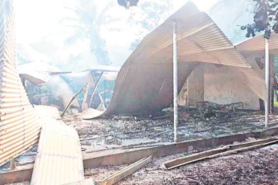 Exactions au lotissement SLN : deux ans et demi pour le meneur