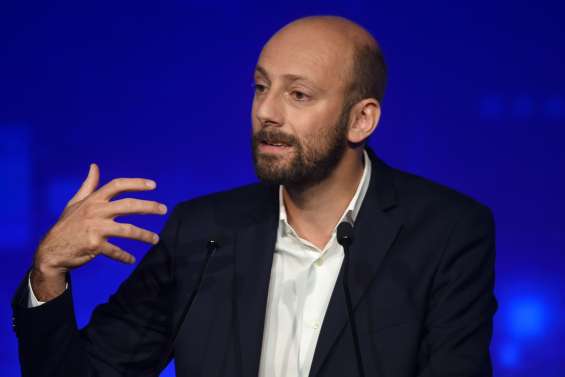 Le patron de LREM appelle à voter Non au référendum