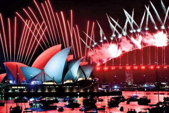 Ce soir, Sydney met le feu malgré des protestations