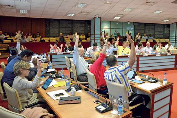 Dernière passe d’armes sur la TGC au Congrès