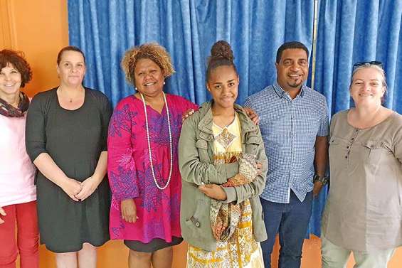 Le rêve de sciences Po de Madeleine Mapéri, jeune fille de Thio