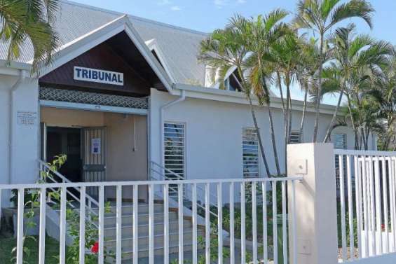 Treize condamnations pour des violences à la tribu de Tiéti