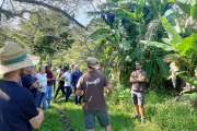 Producteurs et distributeurs réunis autour du bio à La Foa