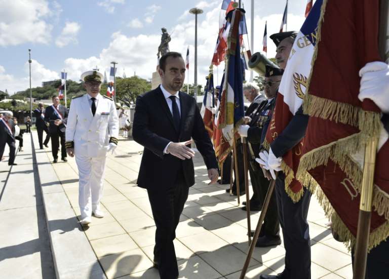 Cinq choses à savoir sur la visite du ministre Sébastien Lecornu