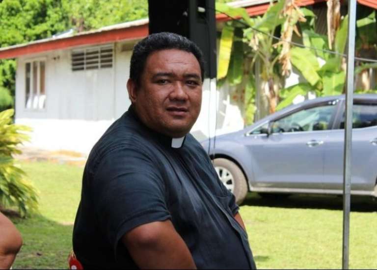 Polynésie : le père Noël lourdement sanctionné par le Vatican