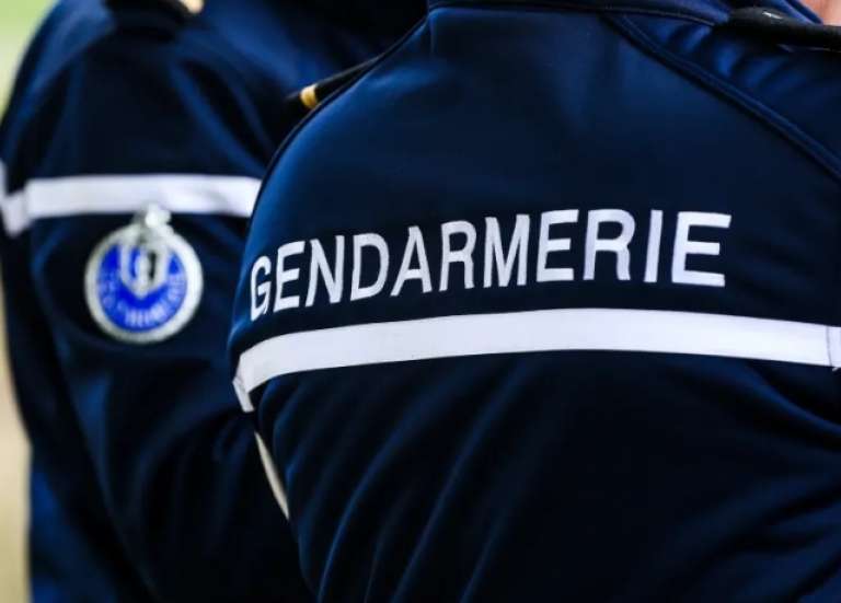 Trois personnes arrêtées pour avoir participé à l’attaque de la caserne de gendarmerie de l’île des Pins