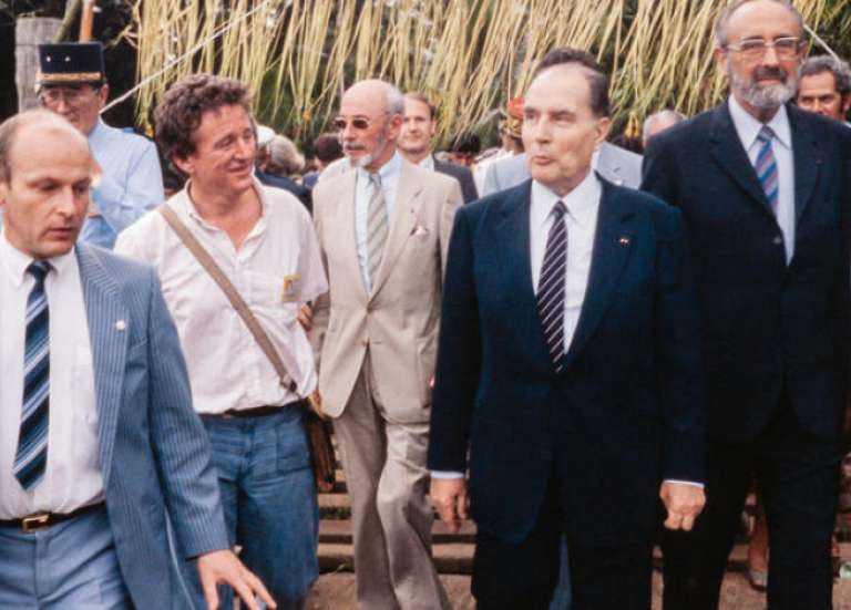 Nouvelle-Calédonie : l’autre visite surprise de François Mitterrand en 1985