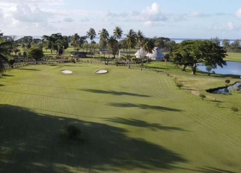 100 millions pour rendre le golf de Tahiti