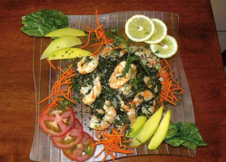 [MAGAZINE]  Les recettes du week-end : brochettes de crevettes, crevettes aux chou kanak et pancake de patate douce