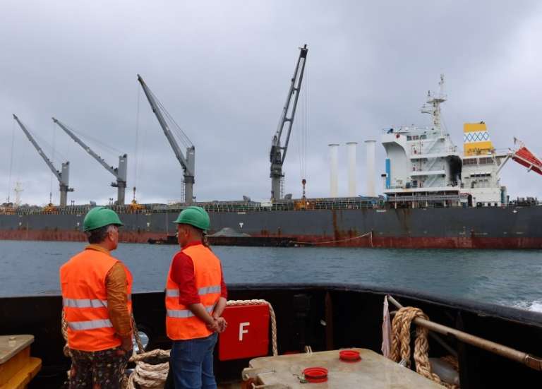 La société MKM fait appel à un minéralier à propulsion éolienne