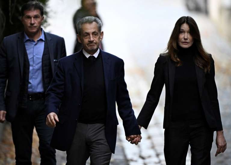 L'ancien président de la République Nicolas Sarkozy est sorti de prison