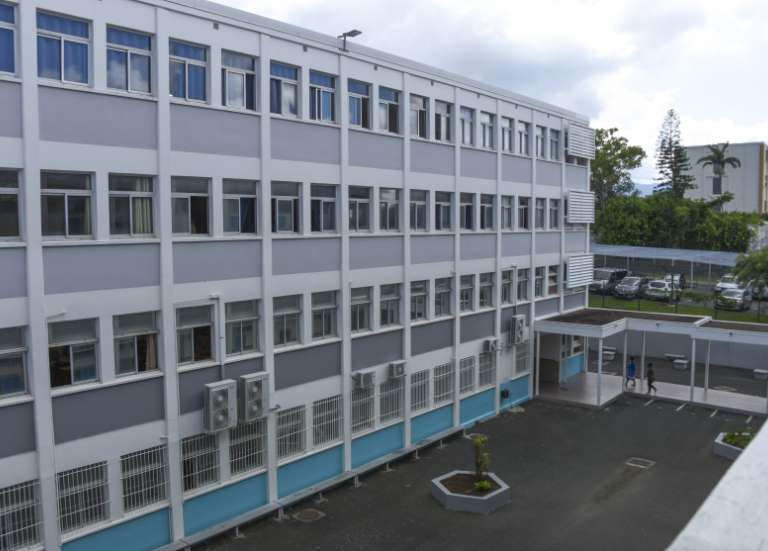 Le tribunal administratif valide la fermeture du collège de Rivière-Salée