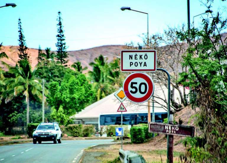 Un homme de 32 ans meurt dans une sortie de route à Poya