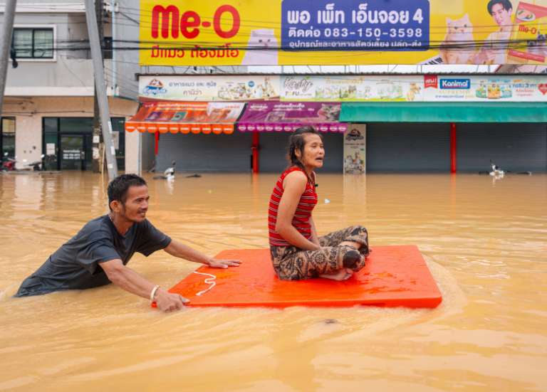 [VIDÉO] Plus de 1160 morts en Asie du sud-est après des inondations dévastatrices