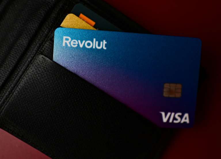 Retrait de Revolut : le gouvernement calédonien demande une évolution du droit