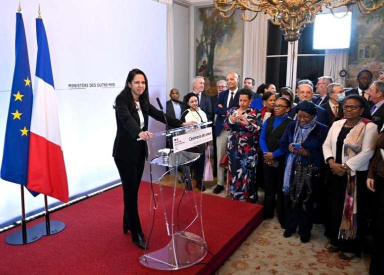 Vœux 2026 : Naïma Moutchou ouvre ses priorités par la Nouvelle-Calédonie