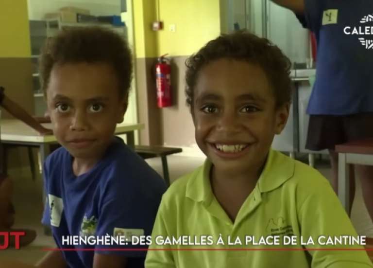 À Ouaré, des gamelles à la place de la cantine, formation militaire au RSMA de Koumac... Le JT de Caledonia du 20 février