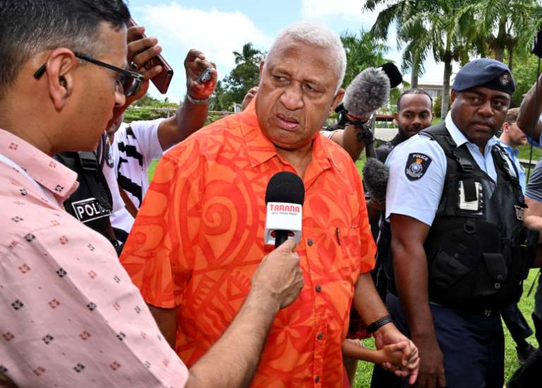 L’ancien Premier ministre des Fidji, Frank Bainimarama, inculpé pour