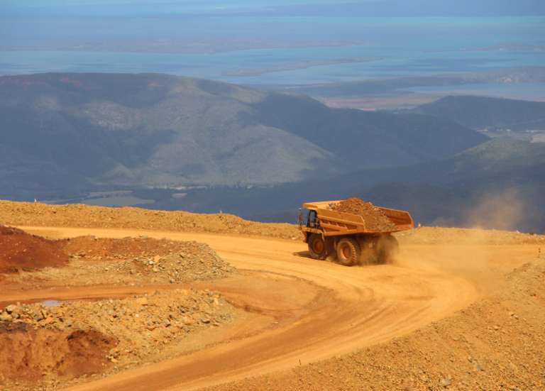 Eramet dévisse de plus de 23 % après un projet de recapitalisation à la Bourse de Paris