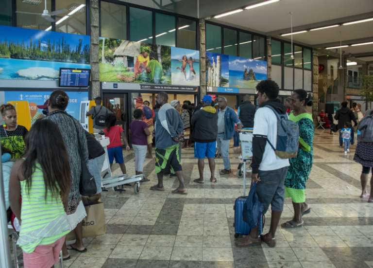 Air Calédonie : vols annulés et aérodromes toujours bloqués, le conflit s’enlise