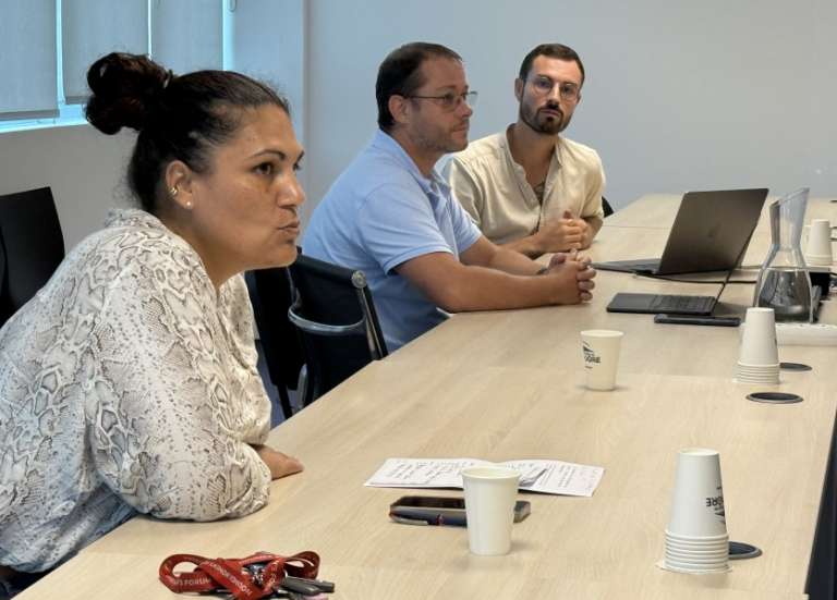 Le gouvernement lance la plateforme unique emploi.nc