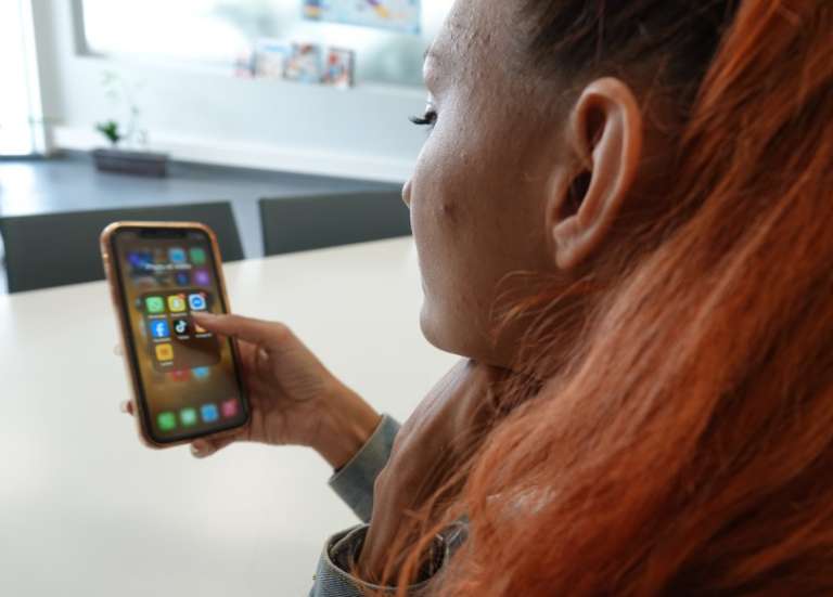 Le Sénat adopté l’interdiction des réseaux sociaux aux moins de 15 ans