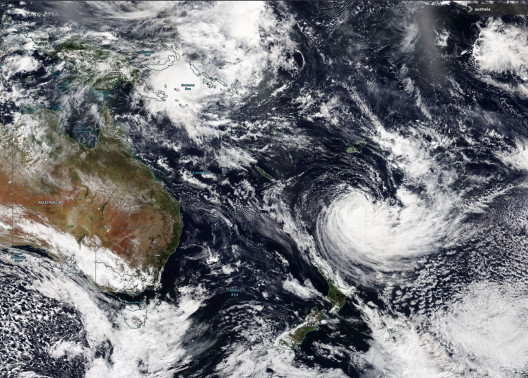 Deux cyclones dans la région : après Fidji, l’Australie et la Nouvelle-Zélande en alerte