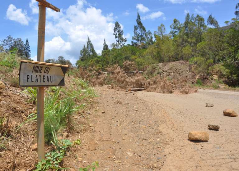 Thio : un homme incarcéré pour avoir organisé le blocage d’une mine de la SLN